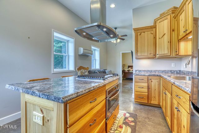 201 Early Branch Road, Rogersville, TN 37857