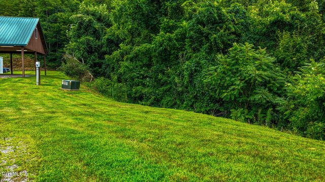 201 Early Branch Road, Rogersville, TN 37857
