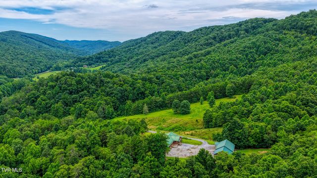 201 Early Branch Road, Rogersville, TN 37857