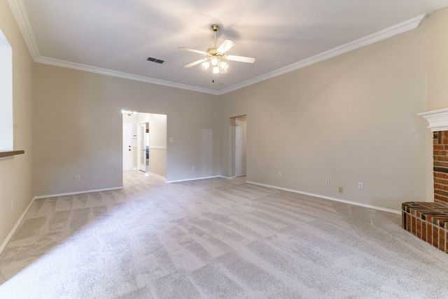 633 Manchester Drive, Mansfield, TX 76063