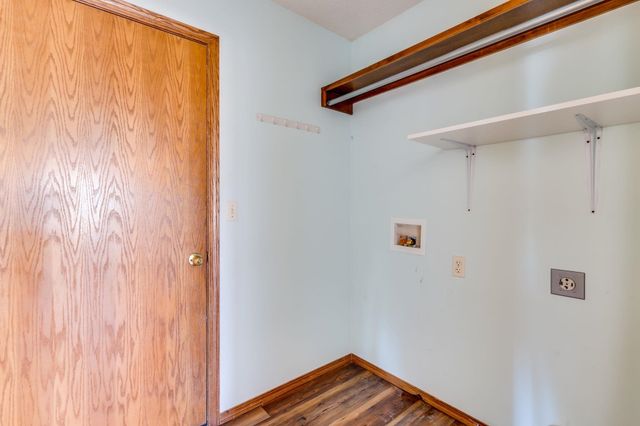 2118 E James, Derby, KS 67037