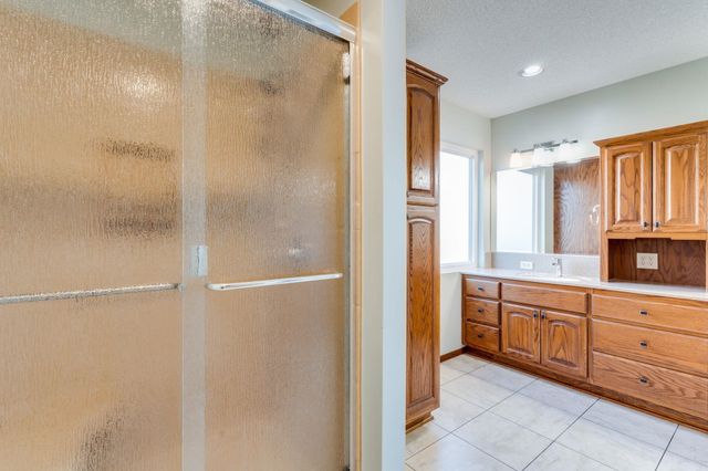 2118 E James, Derby, KS 67037