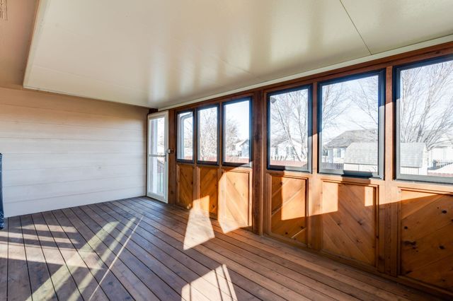 2118 E James, Derby, KS 67037