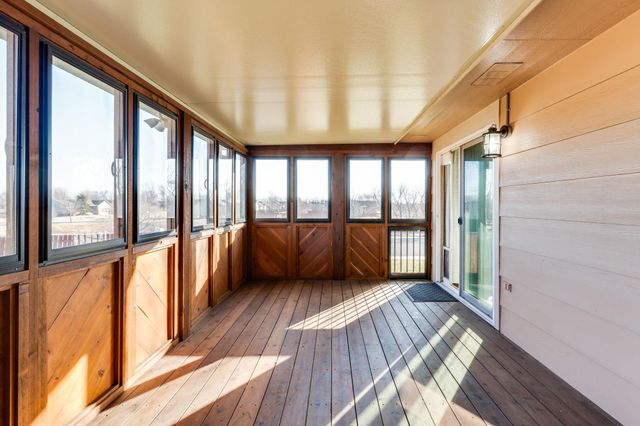 2118 E James, Derby, KS 67037