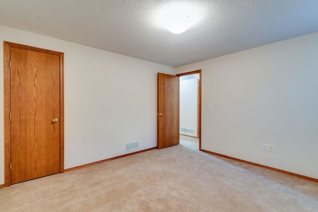 2118 E James, Derby, KS 67037