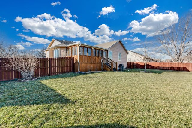 2118 E James, Derby, KS 67037