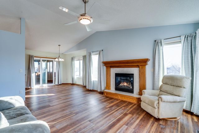 2118 E James, Derby, KS 67037