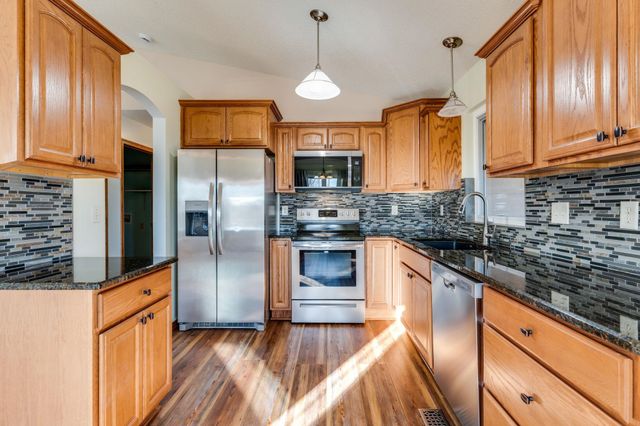 2118 E James, Derby, KS 67037