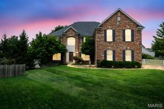 445 Whitestone Farm Drive, Chesterfield, MO 63017