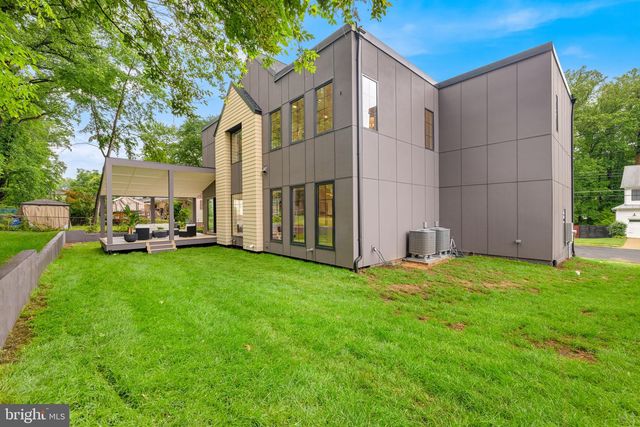 113 JAMES DR SW, Vienna, VA 22180