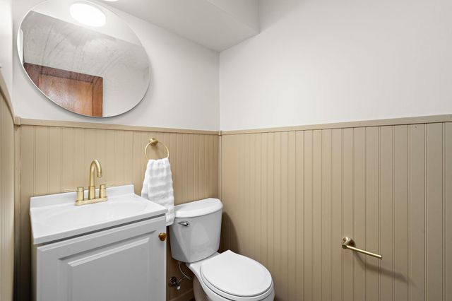 3120 Major Avenue N, Golden Valley, MN 55422