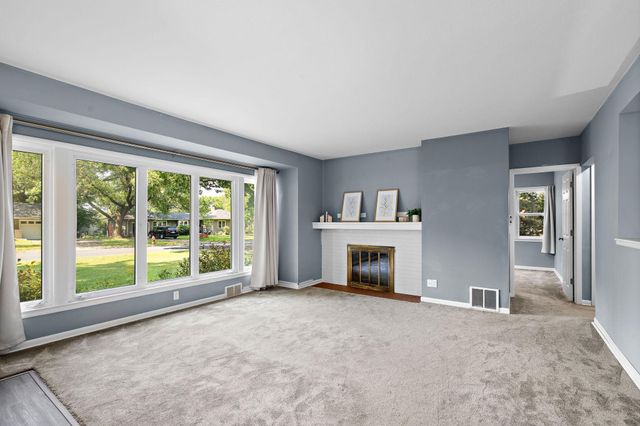 3120 Major Avenue N, Golden Valley, MN 55422
