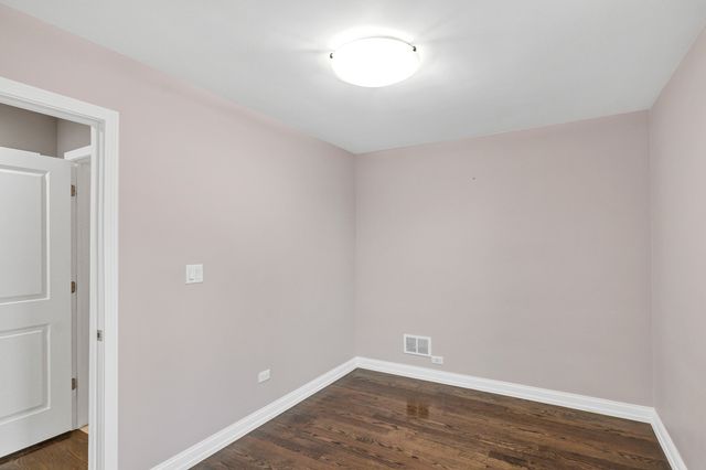 250 N Irving Avenue, Hillside, IL 60162