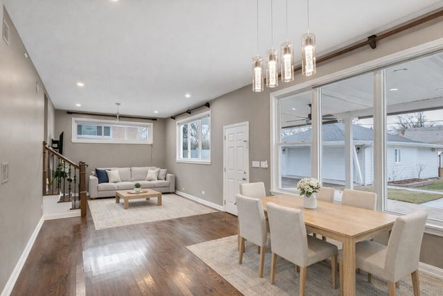 250 N Irving Avenue, Hillside, IL 60162