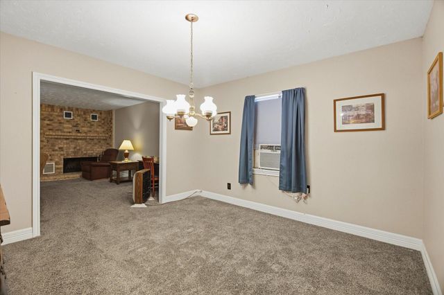 411 County Road 2298, Cleveland, TX 77327