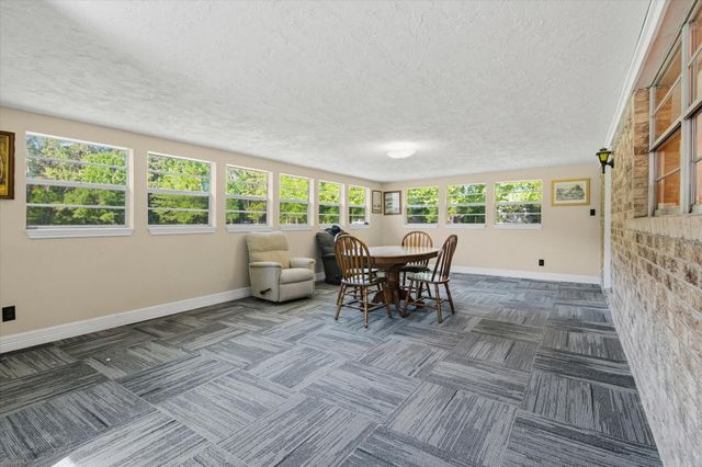 411 County Road 2298, Cleveland, TX 77327