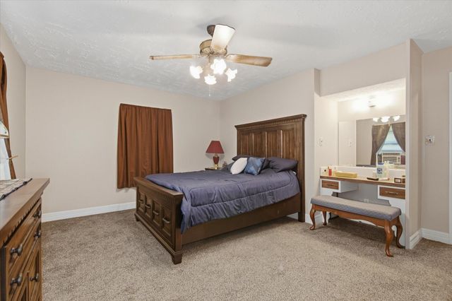 411 County Road 2298, Cleveland, TX 77327