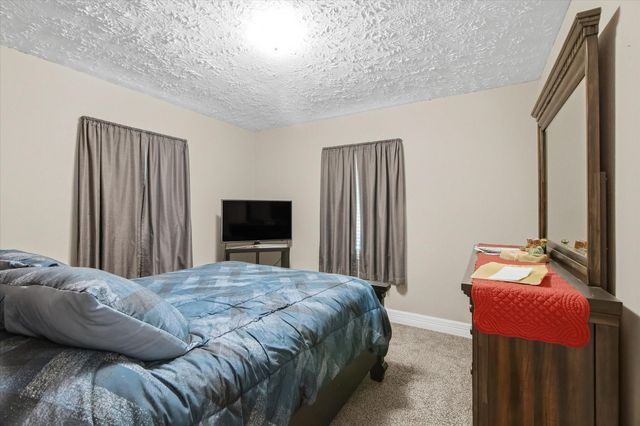 411 County Road 2298, Cleveland, TX 77327