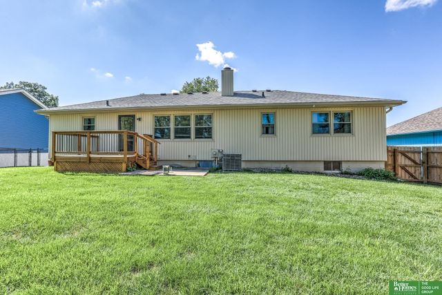 3412 Leawood Drive, Bellevue, NE 68123