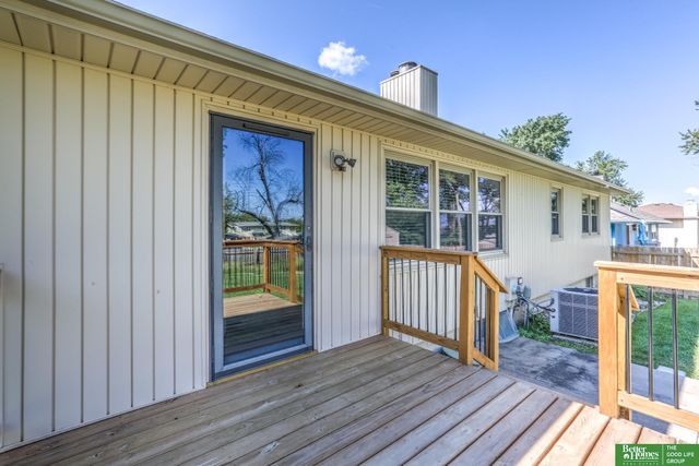 3412 Leawood Drive, Bellevue, NE 68123