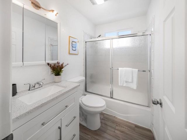 100 Beacon Drive, Milpitas, CA 95035
