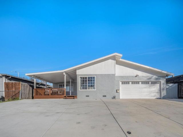 100 Beacon Drive, Milpitas, CA 95035