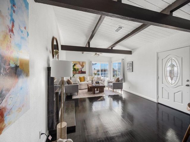 100 Beacon Drive, Milpitas, CA 95035