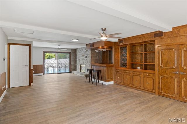 3475 Stonehaven, Florissant, MO 63033