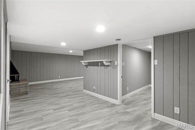 3475 Stonehaven, Florissant, MO 63033