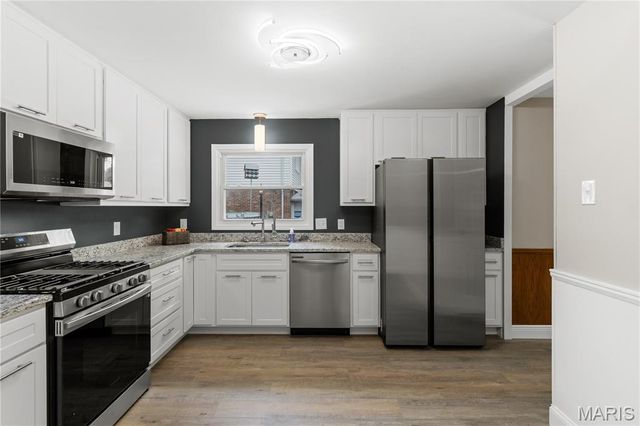 3475 Stonehaven, Florissant, MO 63033