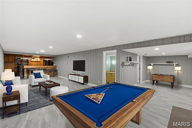 3475 Stonehaven, Florissant, MO 63033