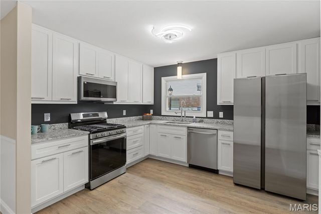 3475 Stonehaven, Florissant, MO 63033