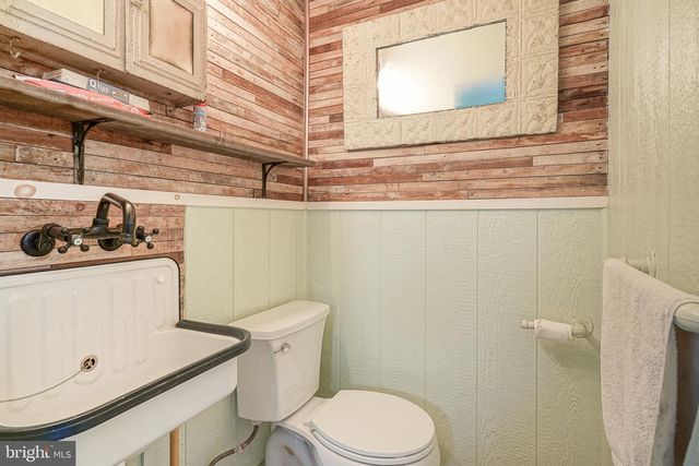 1434 RED BANK AVE, West Deptford Twp, NJ 08086