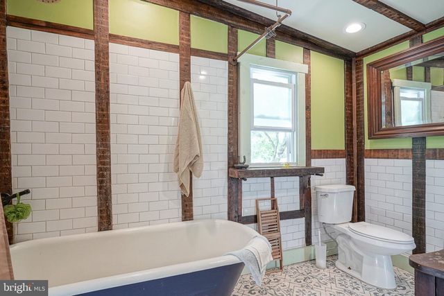 1434 RED BANK AVE, West Deptford Twp, NJ 08086