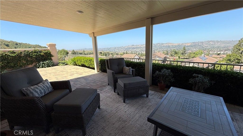 Image 3 of property listing at 27585 Via Montoya, San Juan Capistrano, CA 92675