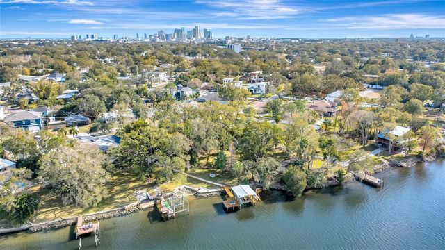 3306 N PERRY AVENUE, Tampa, FL 33603