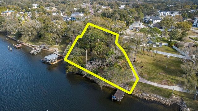 3306 N PERRY AVENUE, Tampa, FL 33603