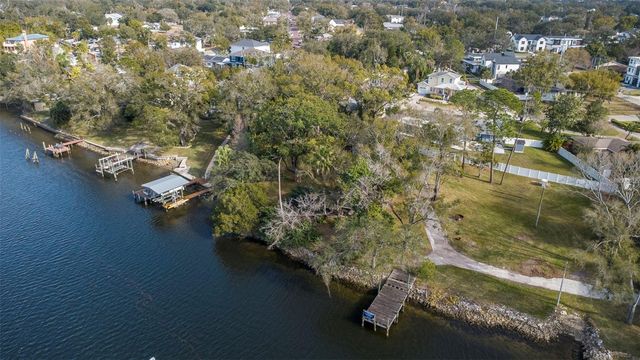 3306 N PERRY AVENUE, Tampa, FL 33603