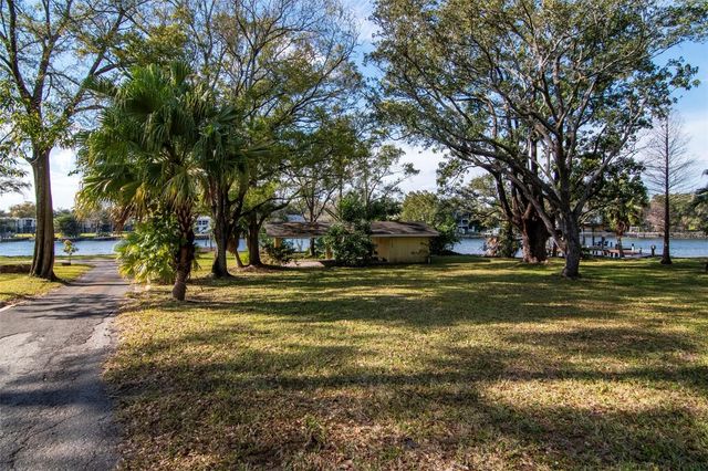 3306 N PERRY AVENUE, Tampa, FL 33603