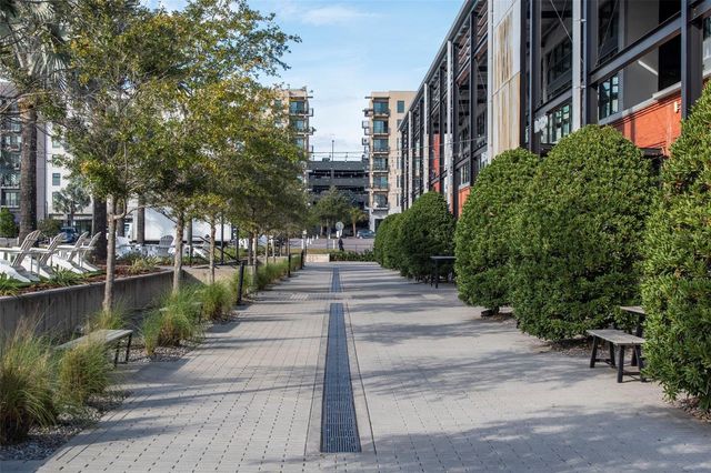 3306 N PERRY AVENUE, Tampa, FL 33603