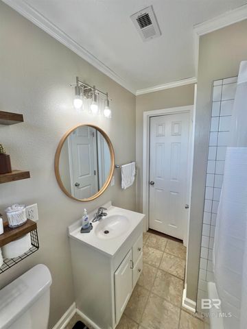 4075 Macks Road, Century, FL 32535