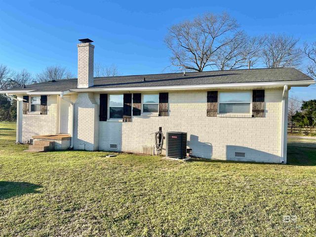 4075 Macks Road, Century, FL 32535