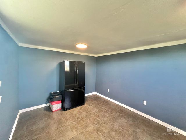 4075 Macks Road, Century, FL 32535