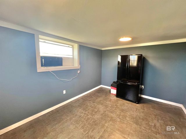 4075 Macks Road, Century, FL 32535