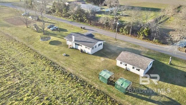 4075 Macks Road, Century, FL 32535