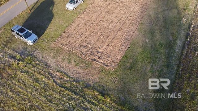 4075 Macks Road, Century, FL 32535