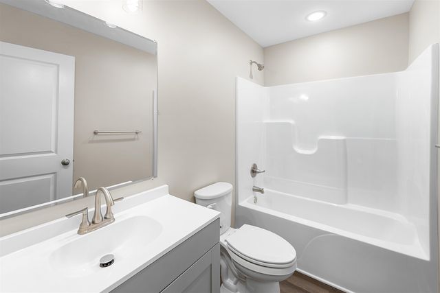 2722 Amelia Ln., Salina, KS 67401