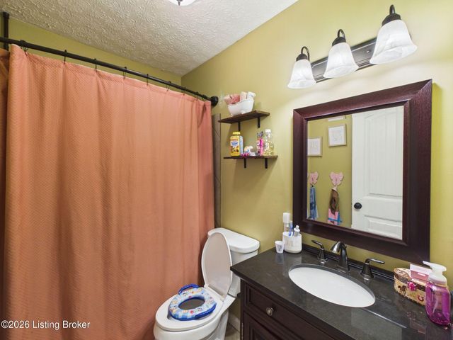 6617 W Orell Rd, Louisville, KY 40272