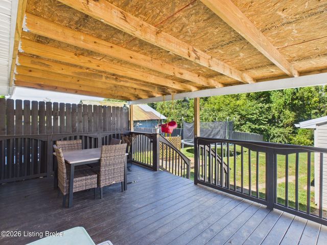 6617 W Orell Rd, Louisville, KY 40272