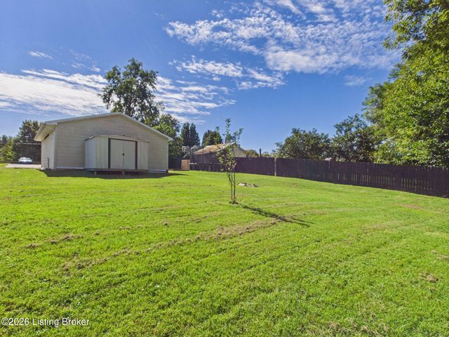 6617 W Orell Rd, Louisville, KY 40272